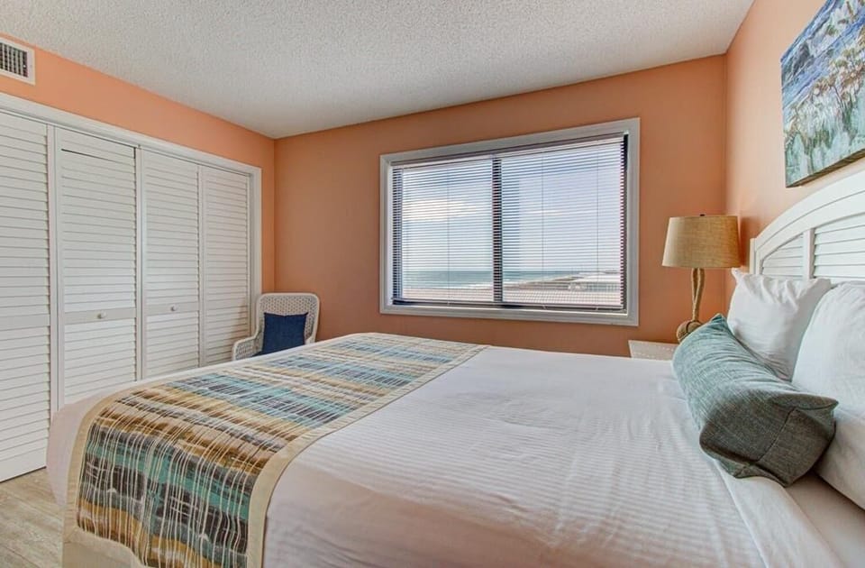 Atlantic Towers 514-large-020-035-Bedroom 2-1500x985-72dpi