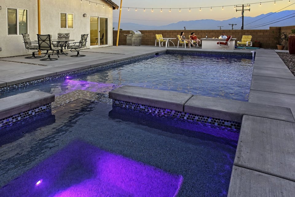 Hot Tub & Pool Evening Lighting
