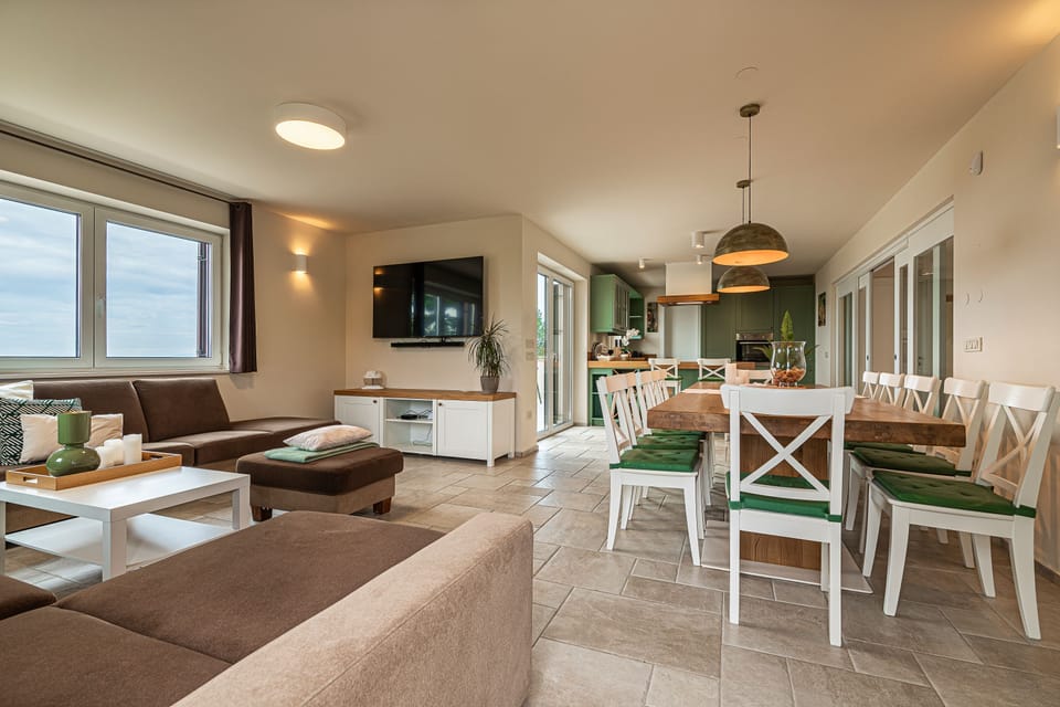 Living and dining room