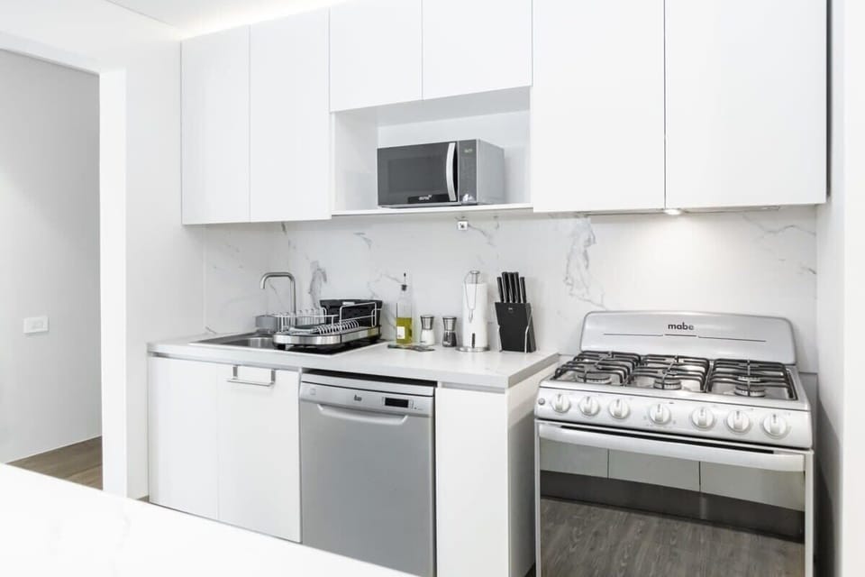 Fully equipped kitchen