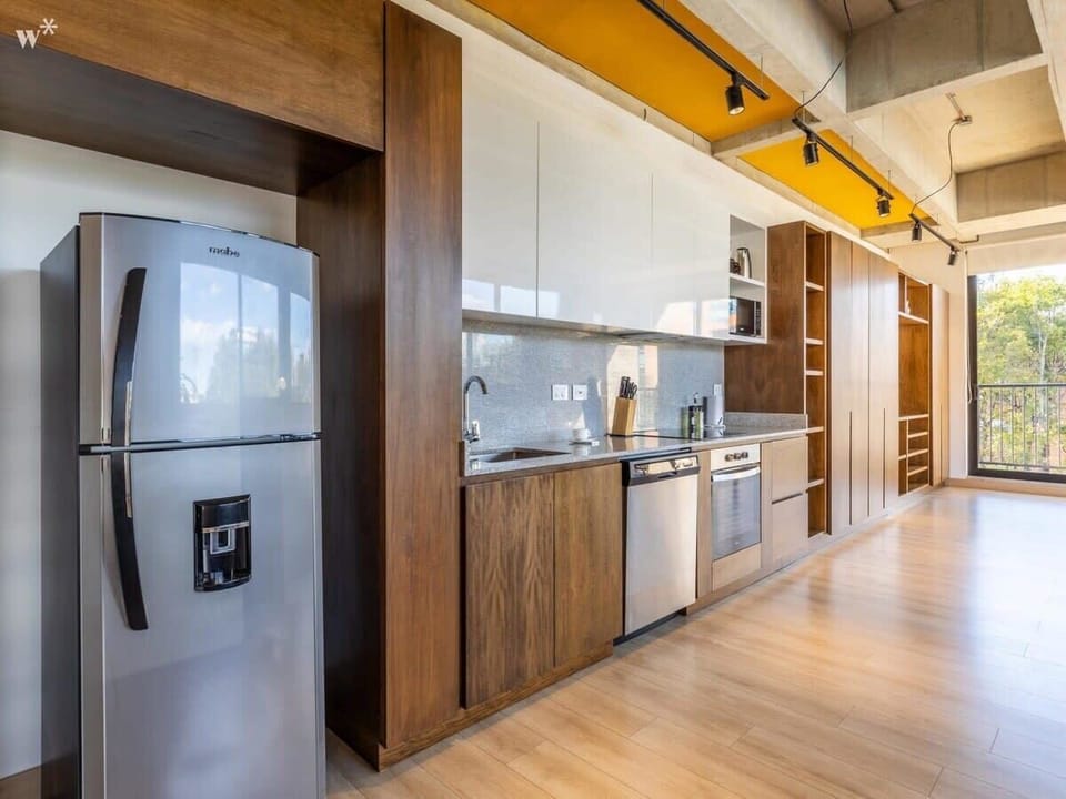 Fully equipped kitchen