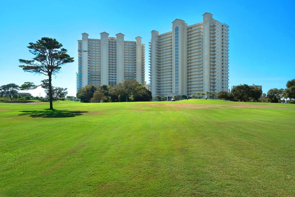 Ariel Dunes I and II Buildings in Seascape