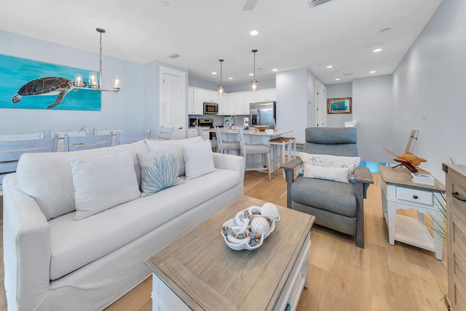 Living room to kitchen