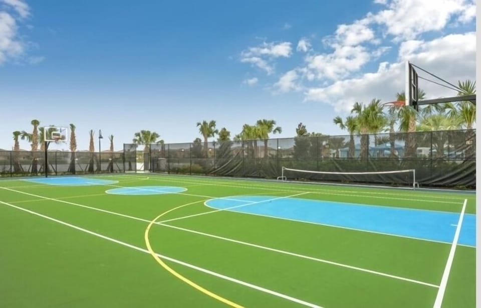 Clubhouse basketball court