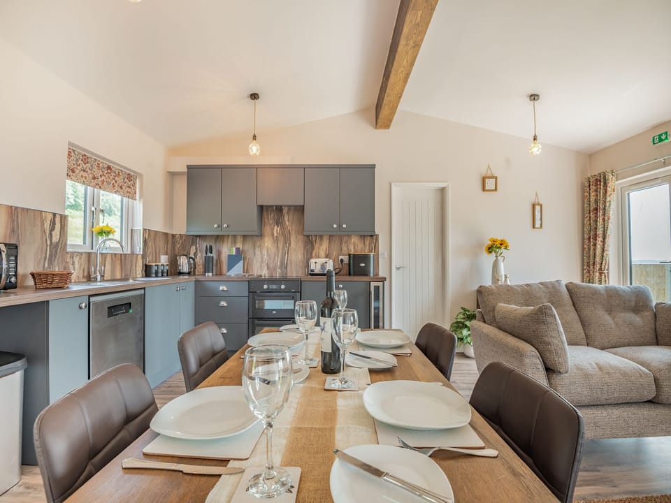 Open plan living space | West End Farm Lodge Alabaster, Ruardean, Forest of Dean