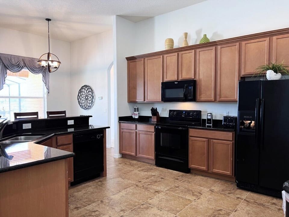 6Kitchen