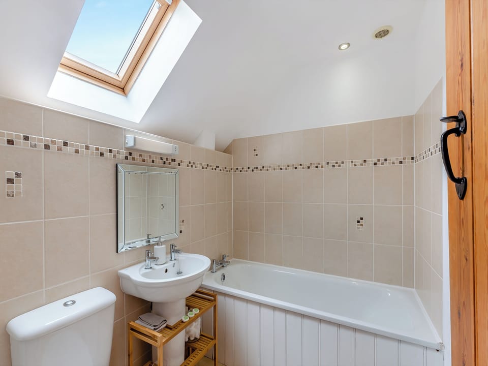 Bathroom | The Cider House, Clee St. Margaret, near Craven Arms