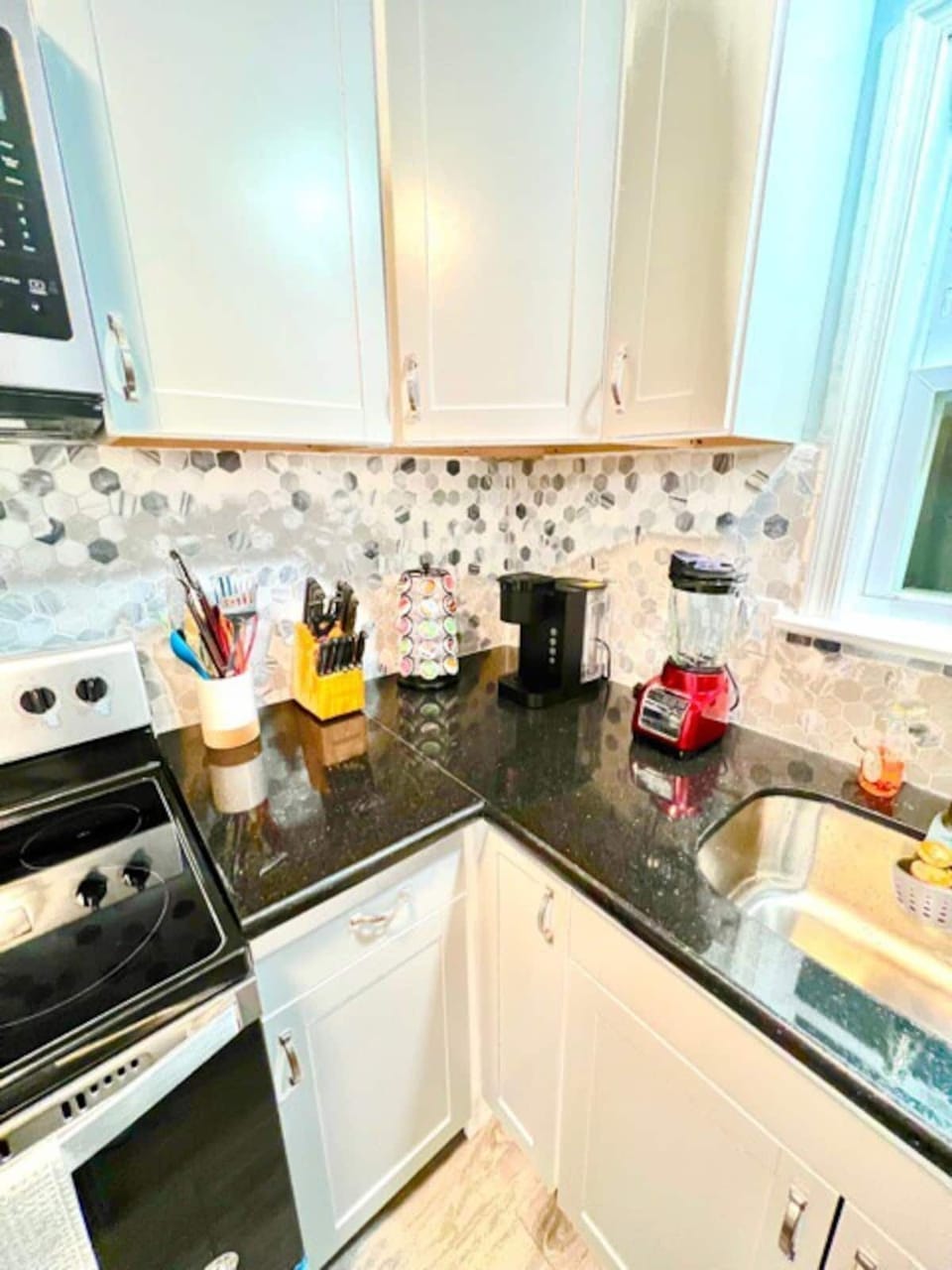 Full Equipped Kitchen 