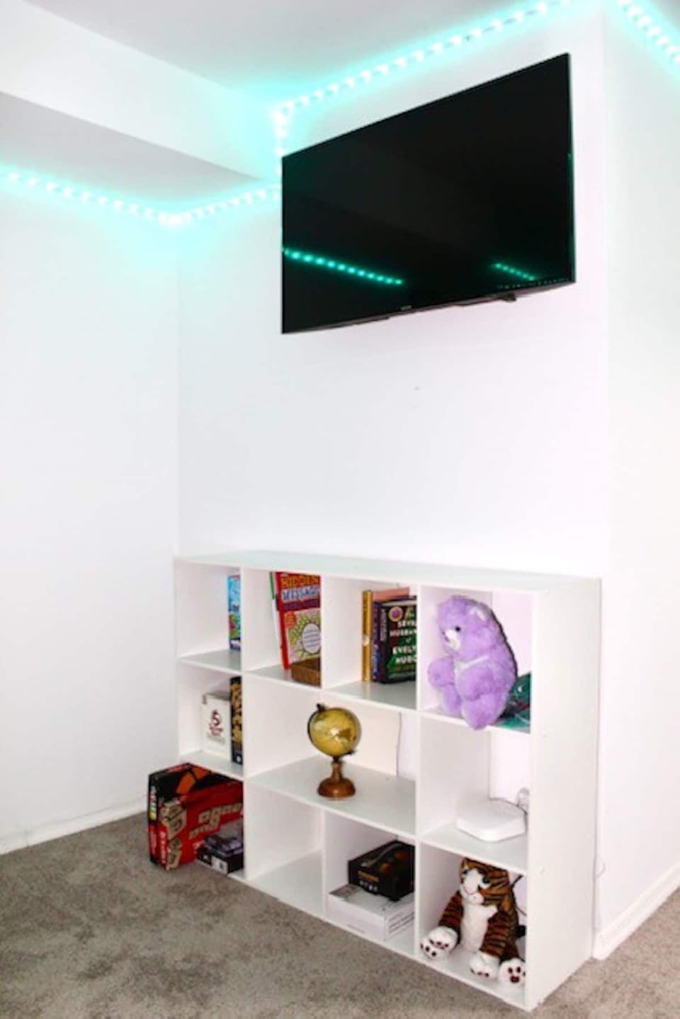 Living Room 2 TV with Karaoke 