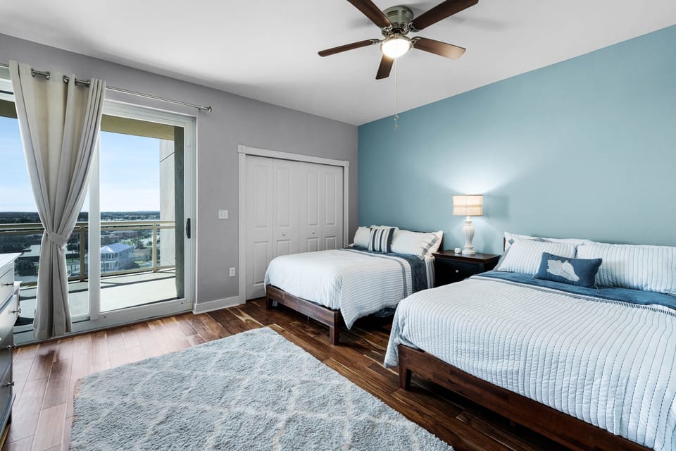 Guest suite offers dual full size beds
