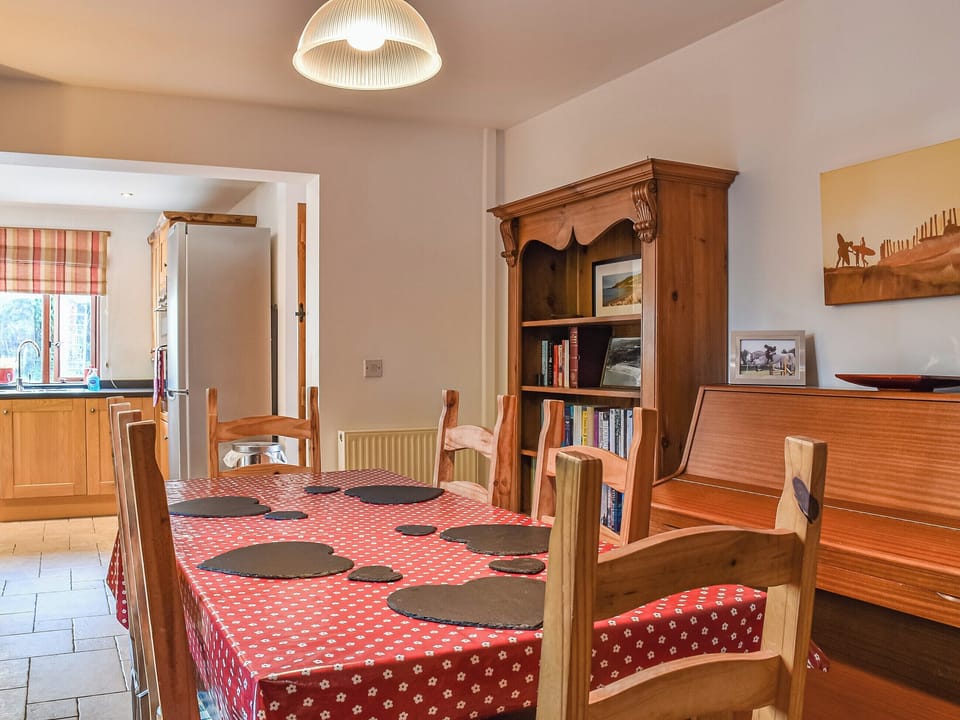 Dining room | Honeysuckle Cottage, Pennard