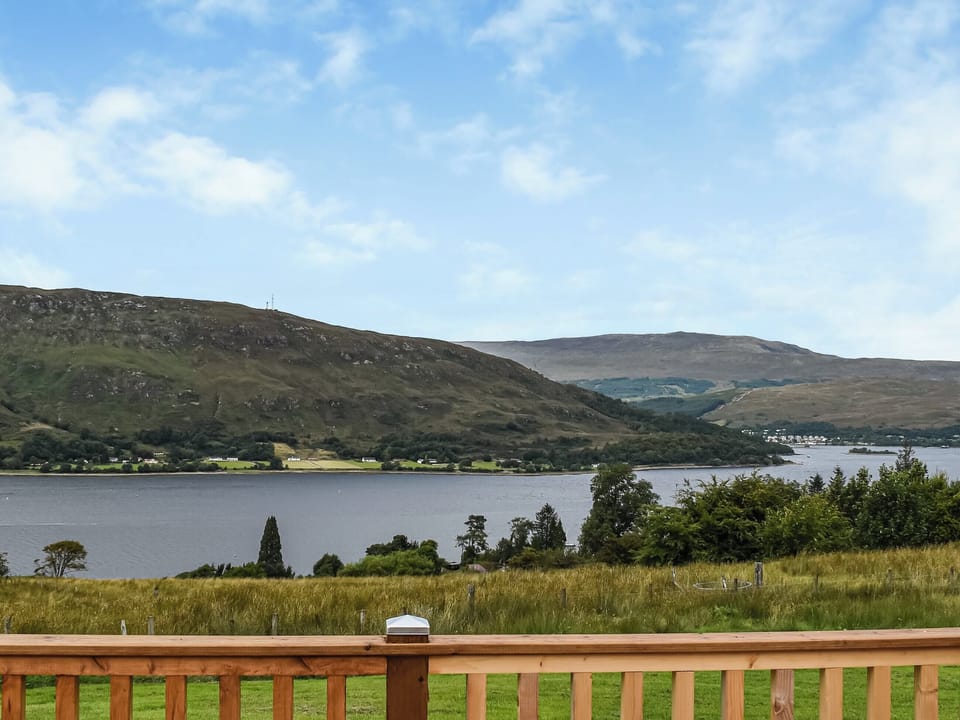 View | Black Grouse - Dalaraban Luxury Pods, Fort William
