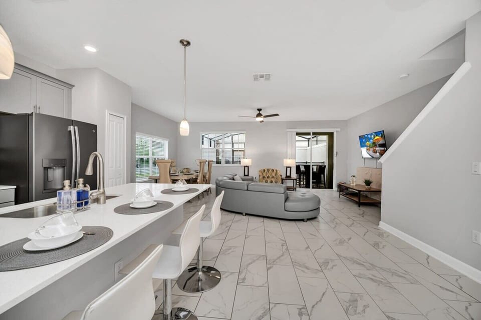 8978 Stinger Dr, Champions Gate_02.jpg