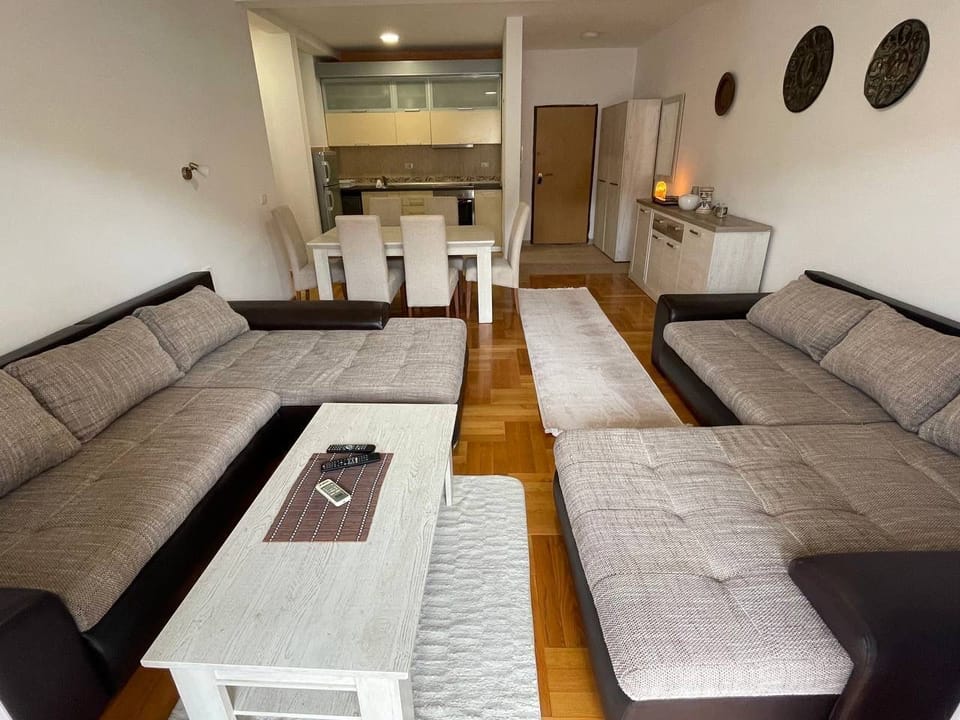 Bright and spacious space!
