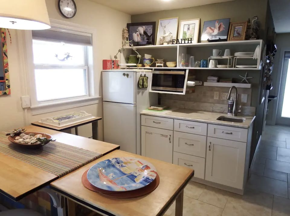 kitchen area 