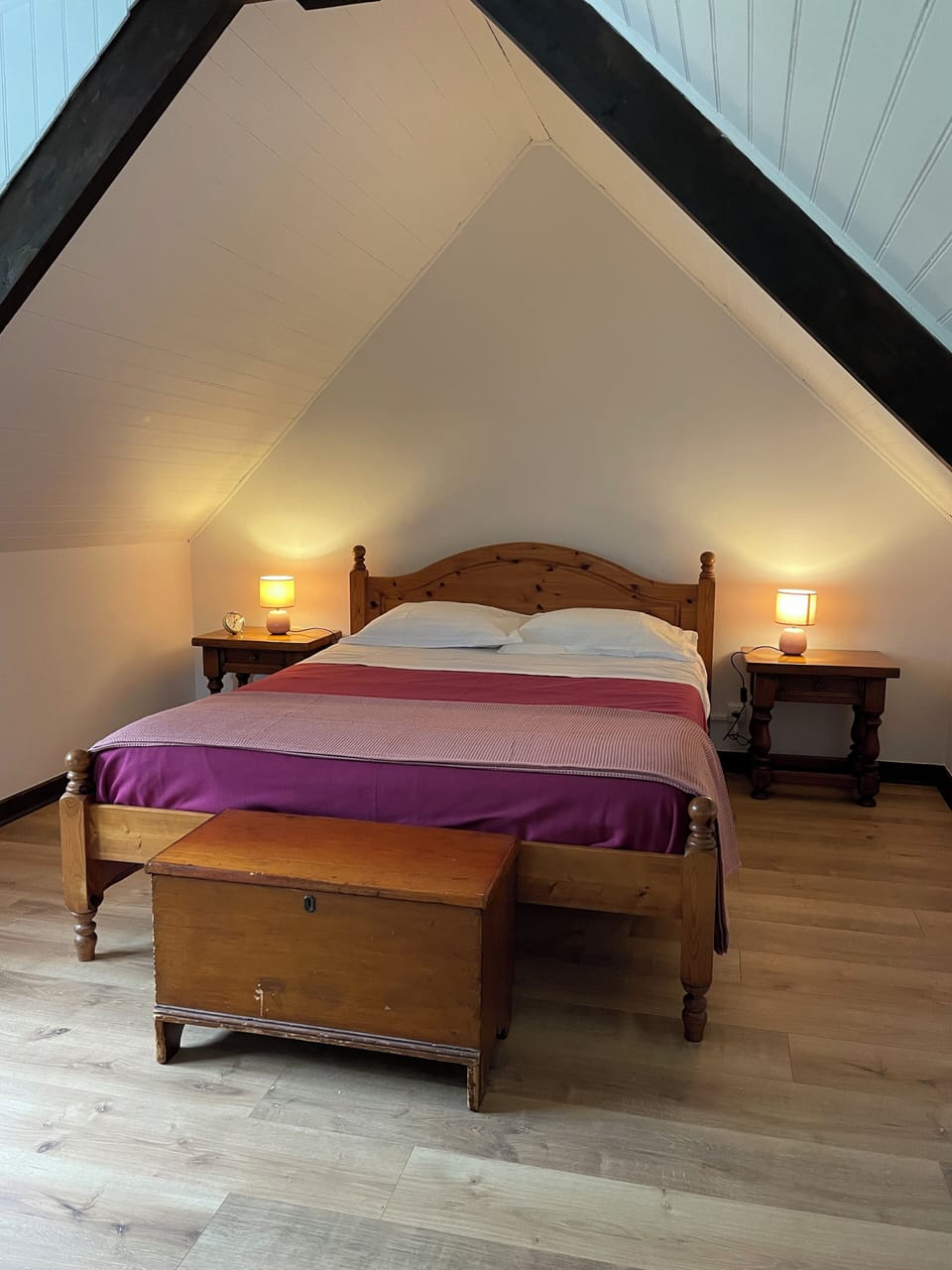 Bedroom - cottage (also has a single bed)