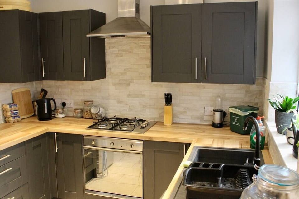 06f63f0c 2bcc 4a3a 9ca3 5b8dfbf3cbcf