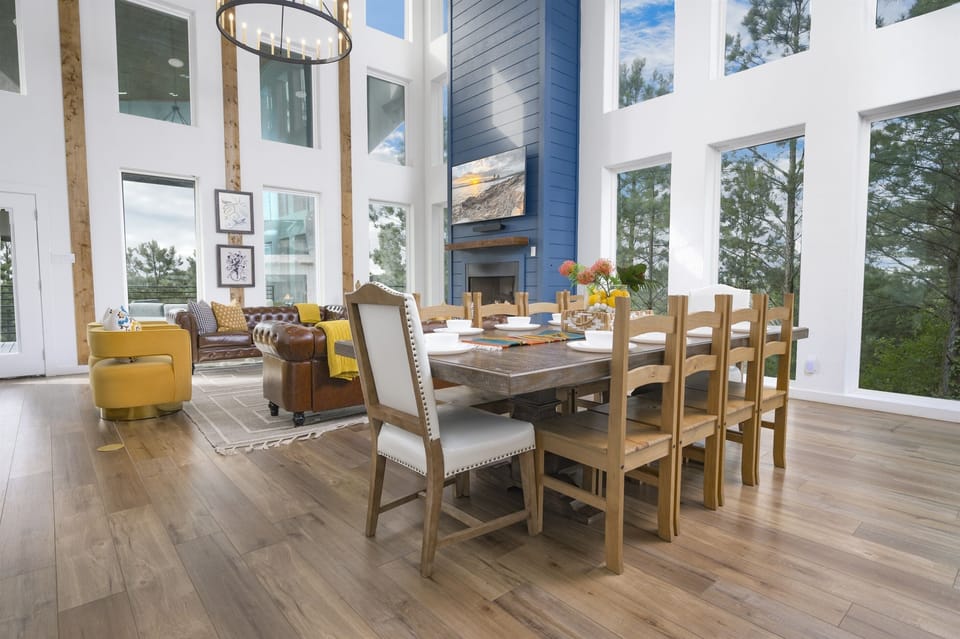 Seating for ten at the dining table.