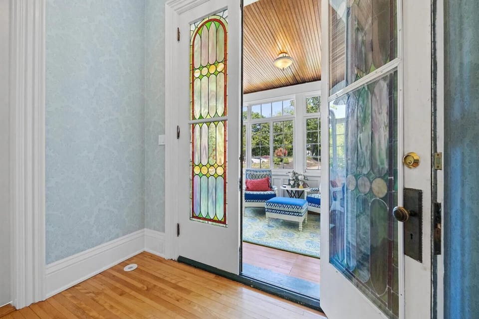 doors to back porch