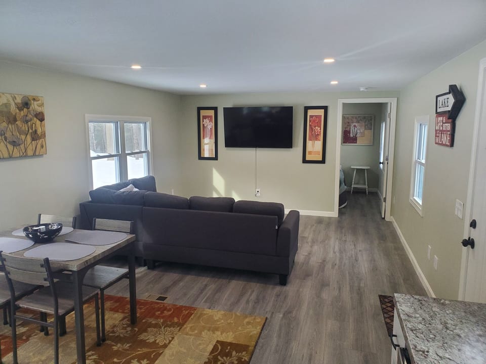 Living and dining area