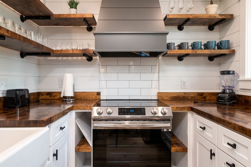 Welcome to 1121 Summerwind Cottage. A three bedroom 2 bath rental awaiting your family and friends