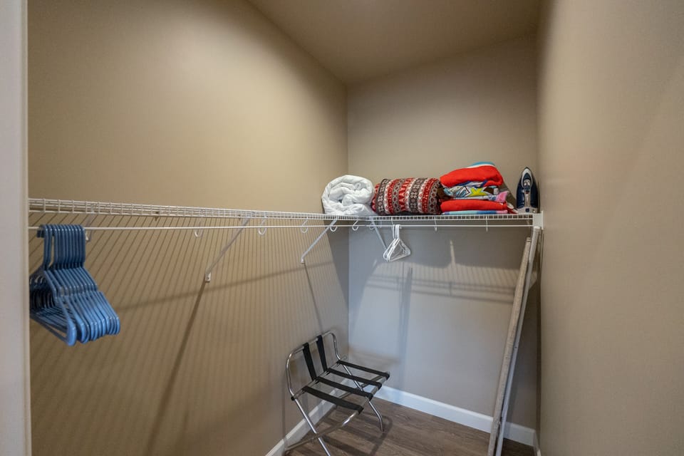 Master Bedroom Closet