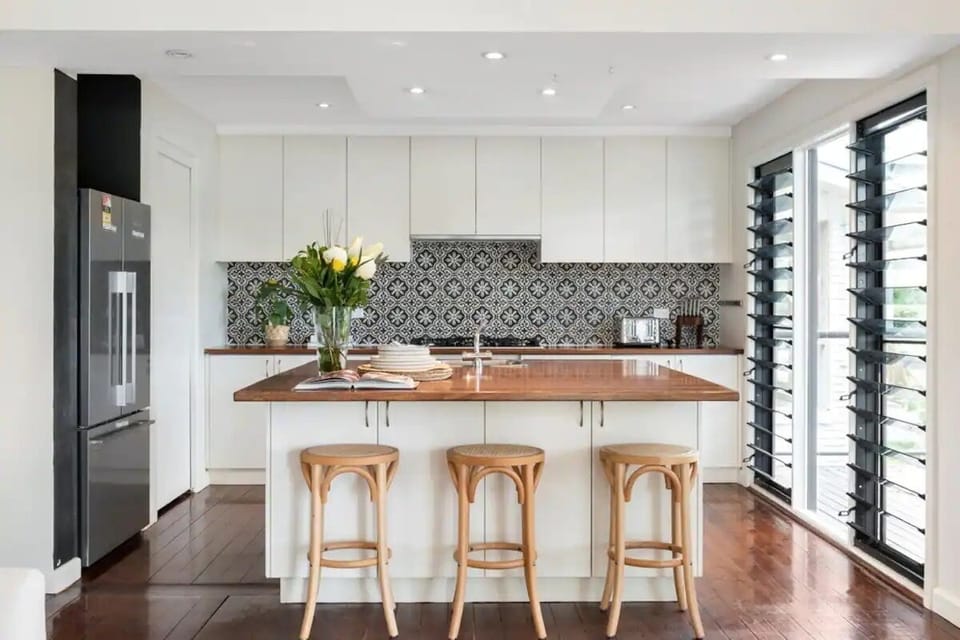 Fully equipped kitchen