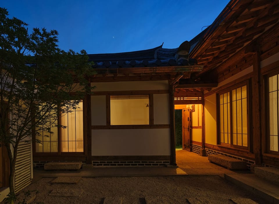 Yard_Night View