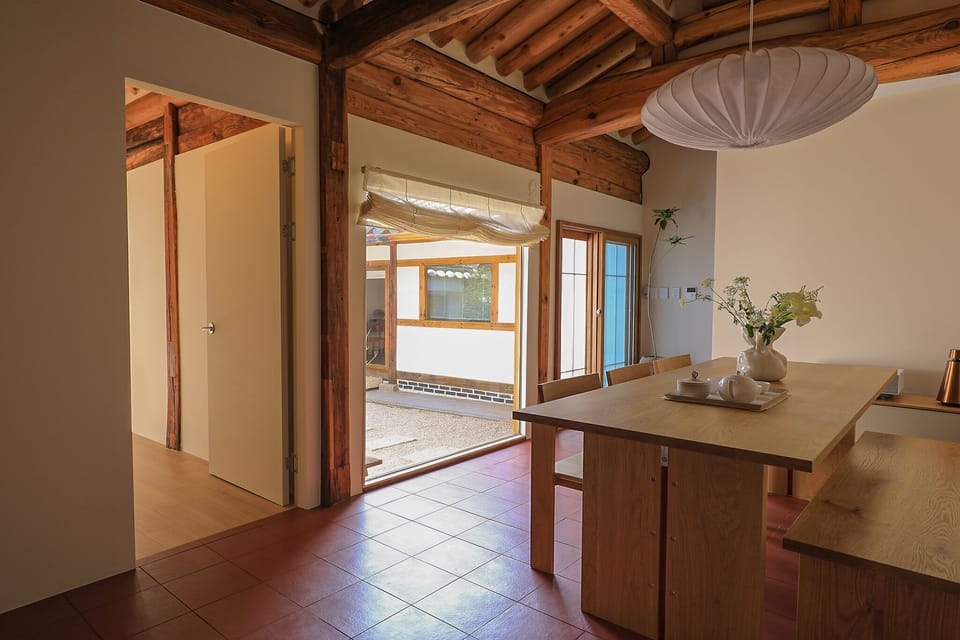 Living room and kitchen+Air-Conditioner