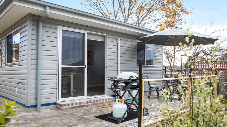 Blue Hen | BBQ | Outdoor seating