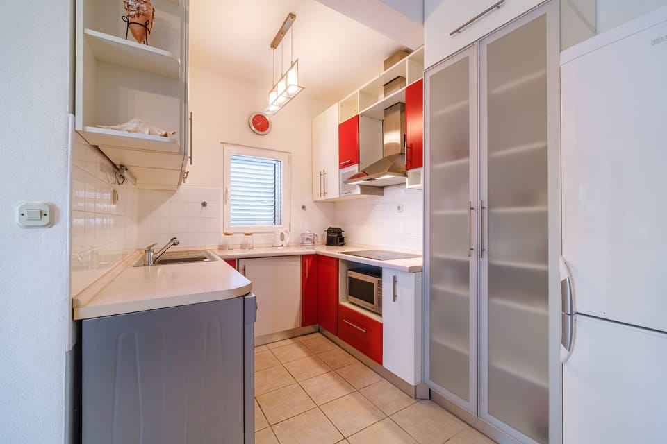 Apartment Elmira Sutivan Croatia Charme Holidays rentals