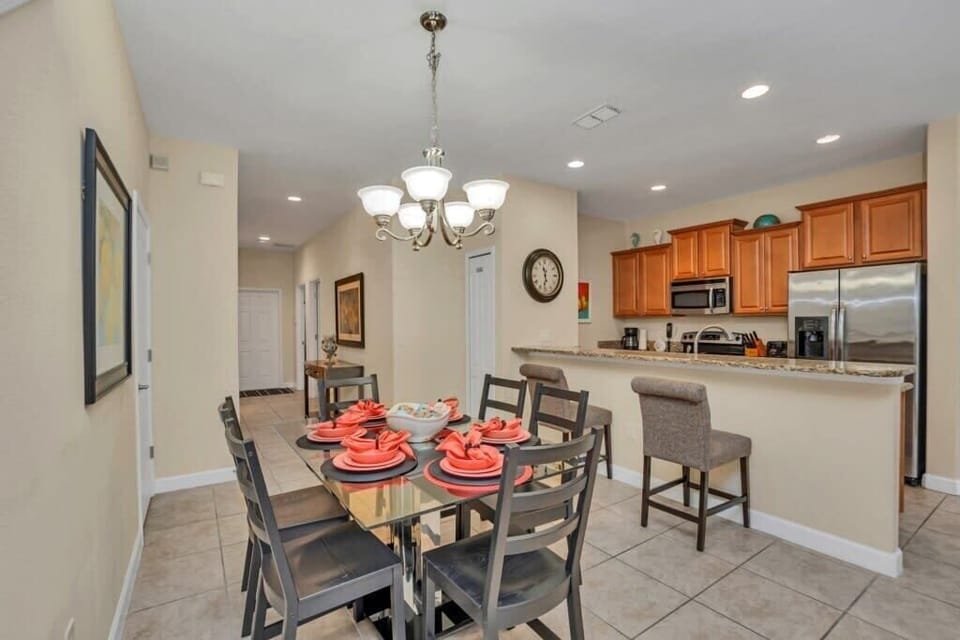 8950CaliforniaPalmRoad,ParadisePalms_08