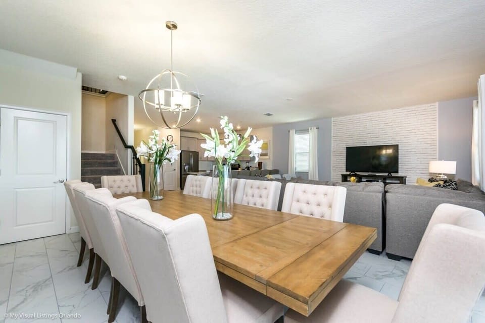 2695FableSt-10