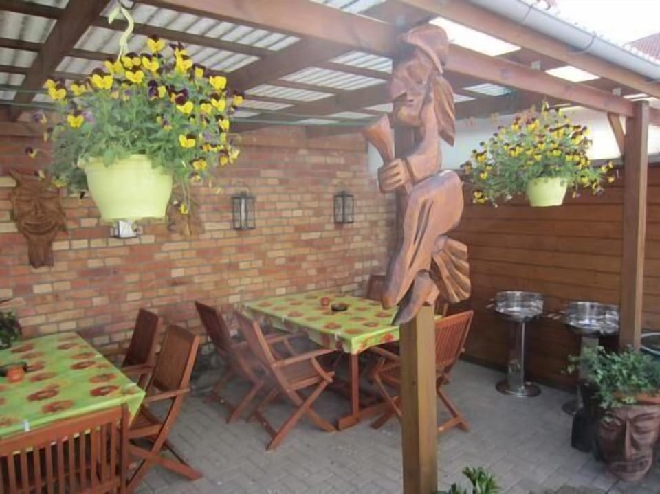 Terrace. Picture 12