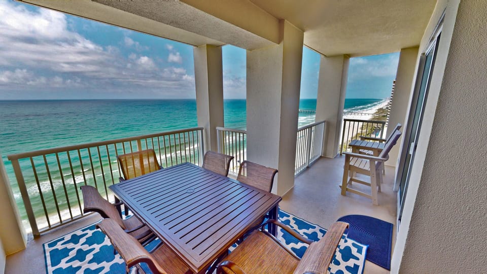 Great place to drink coffee in the morning!