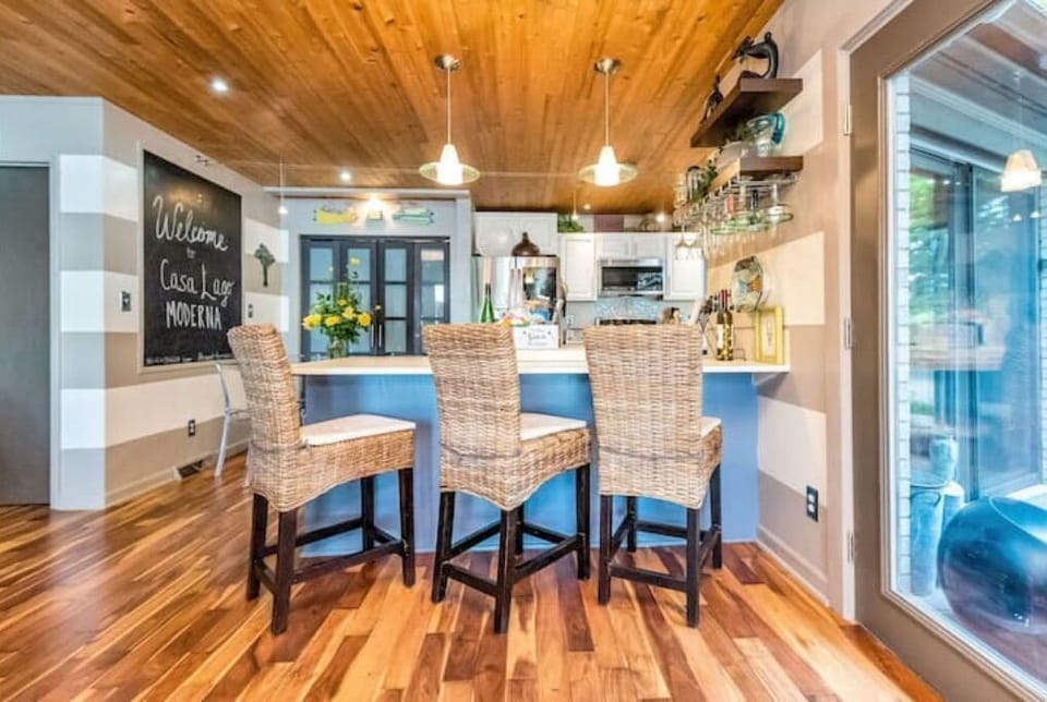 Sit at the bar and chat with folks in the kitchen 