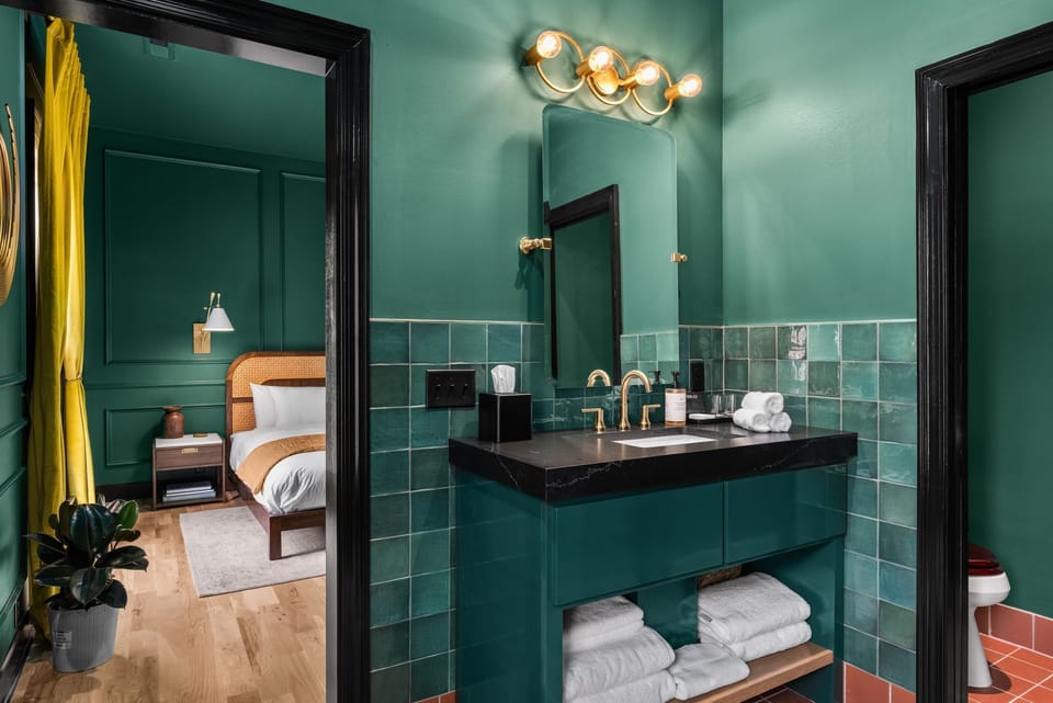 Indulge in privacy and luxury: Each second-floor bedroom at Flyght boasts its own en suite bathroom.