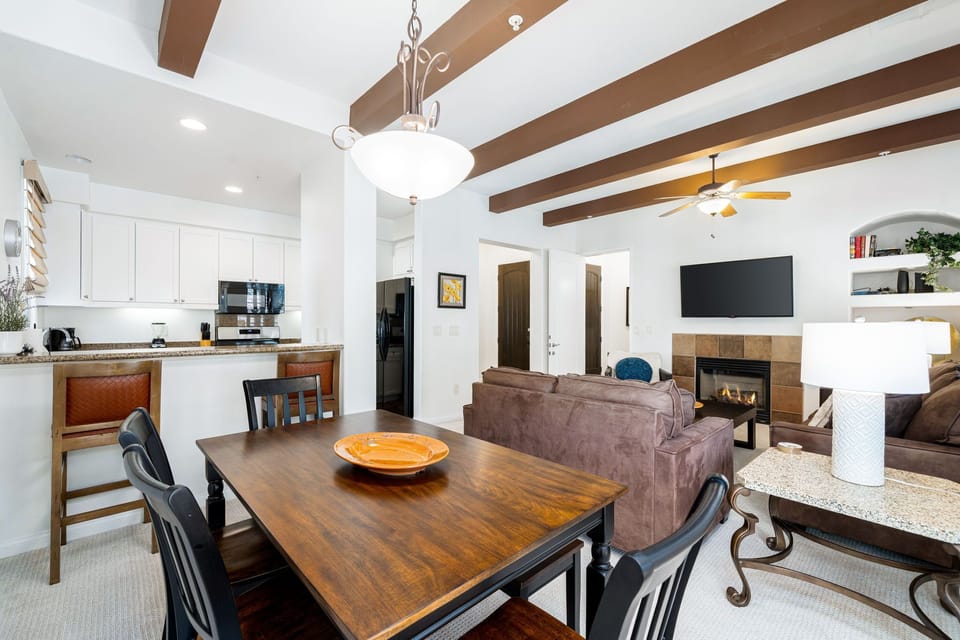Dining area. 