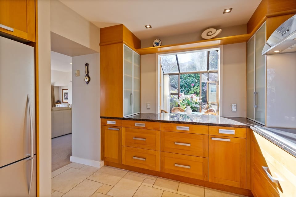 Kitchen area