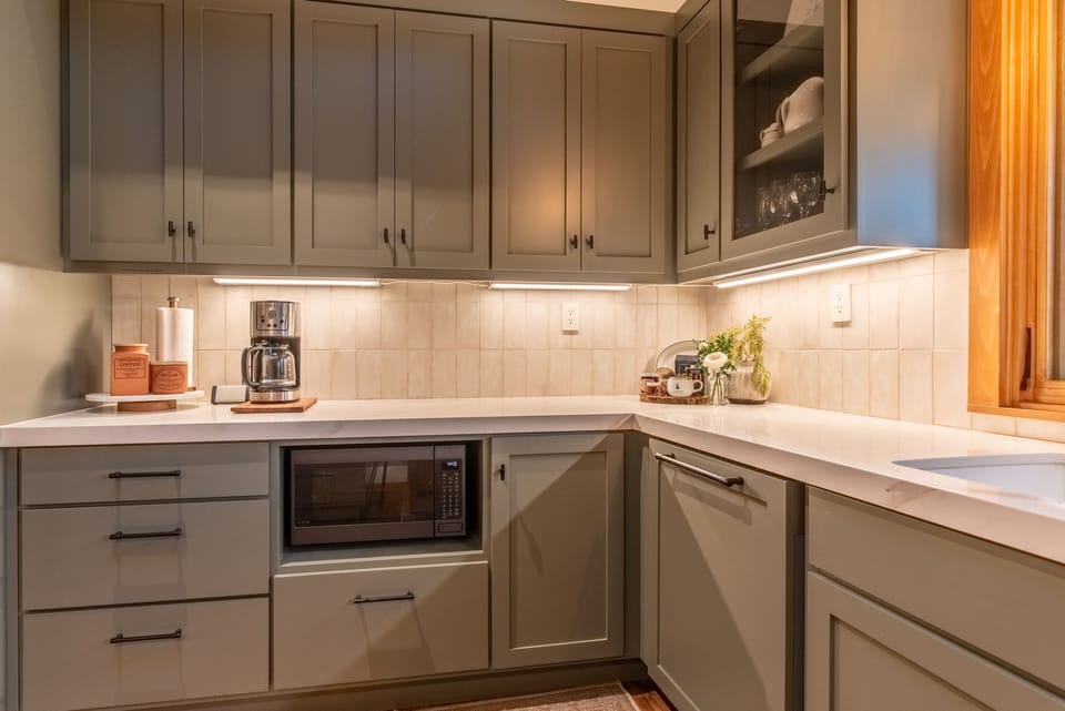 Kitchen - Kitchen