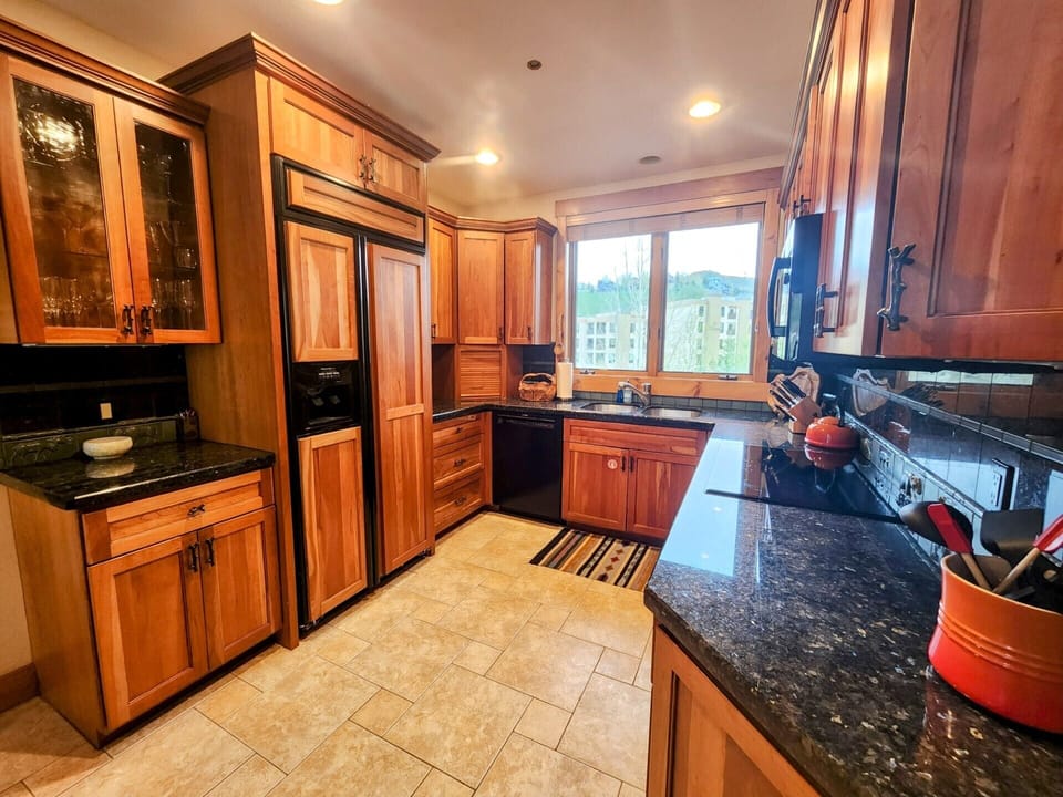 Kitchen - Third Floor