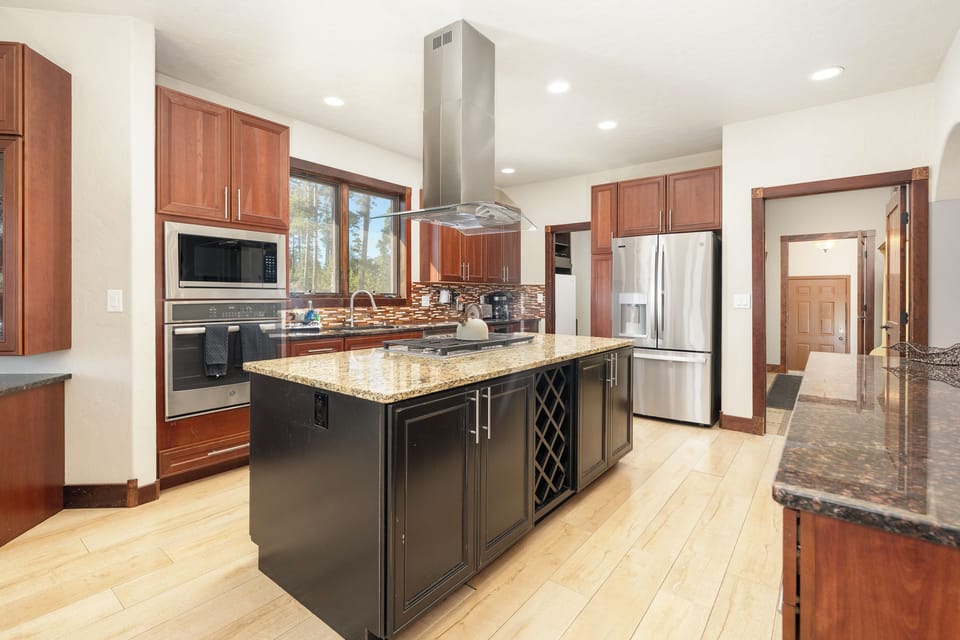 Full Kitchen