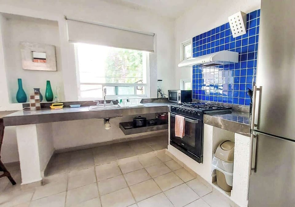 Fully equipped kitchen