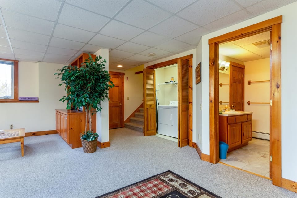 Stairs leading down. Lots of privacy, great for kids.