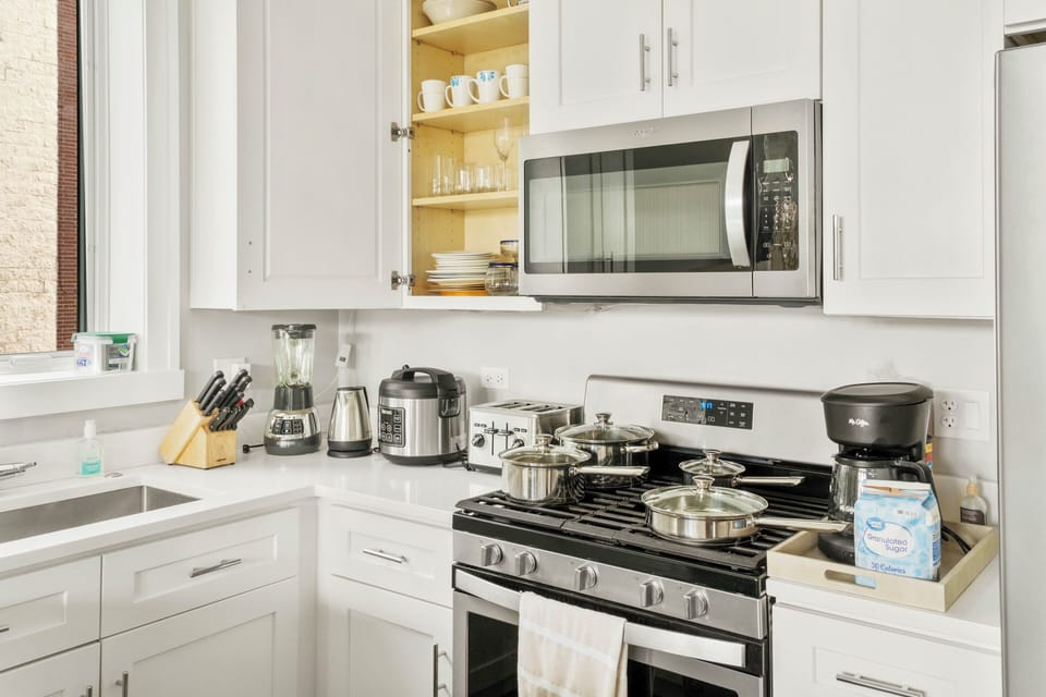 Fully Stocked Kitchen