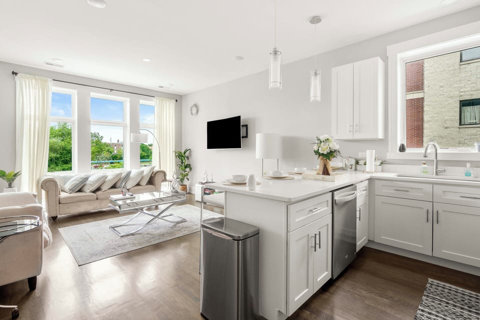 Living Room / Kitchen View