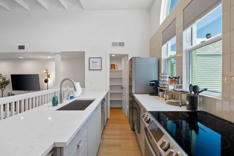 Fully equipped kitchen to prepare the most delicious meals.