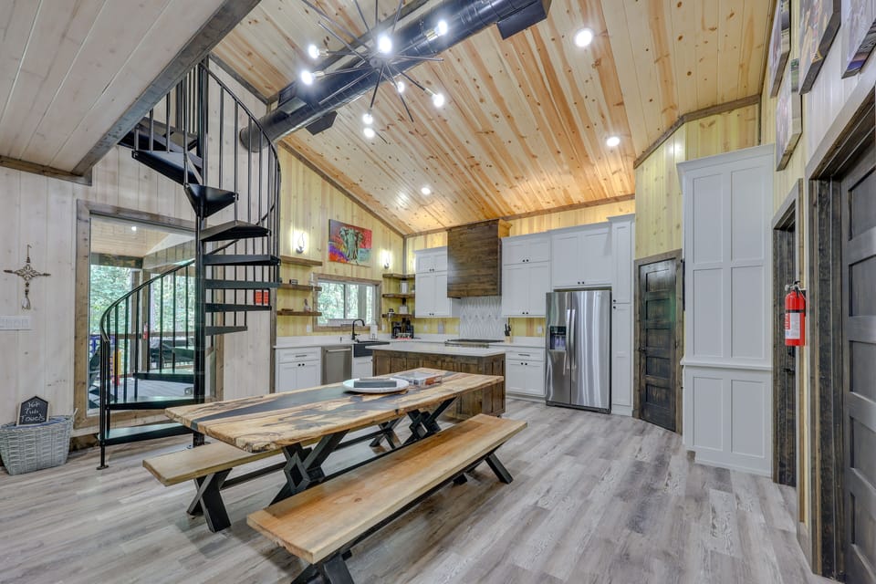 Dining Area | Kitchen | Cooking Basics | 1st Floor