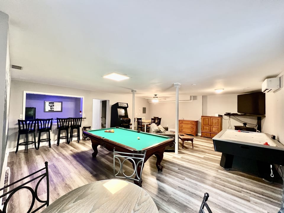 Game room