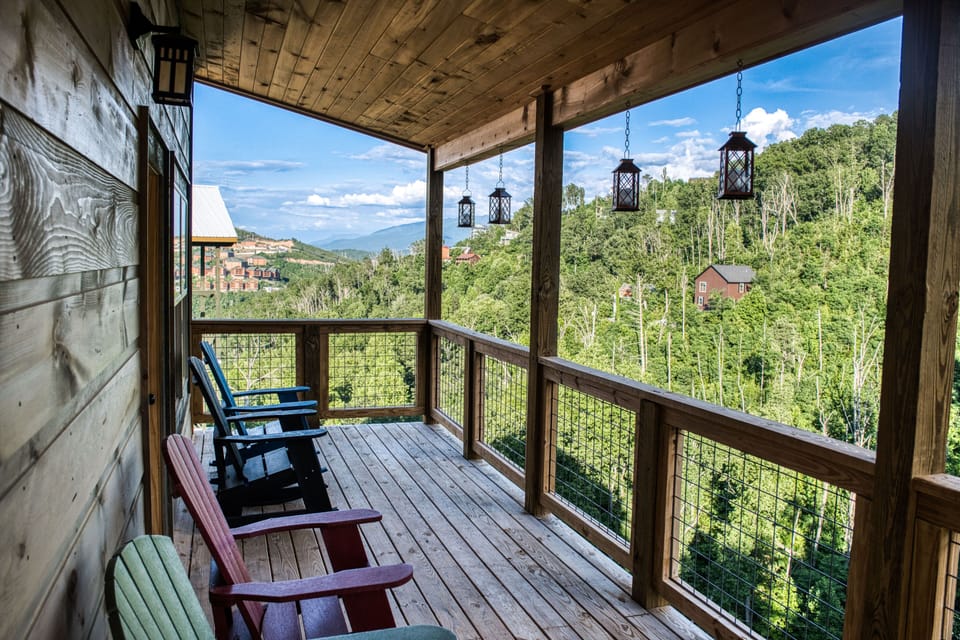 Step outside and you'll be in the forest with that mountain view you came for.
